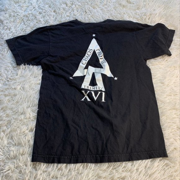 Undefeated Shirt - medium - Picture 2 of 4